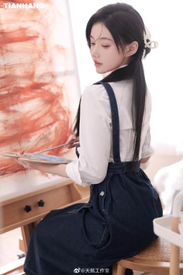 蜜桃ai魔改大赛编辑推荐